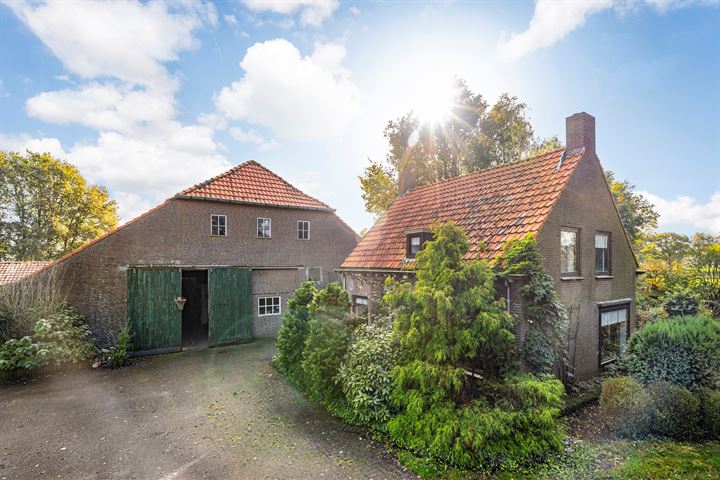 Zwarte Dijk 47 in Rijen foto