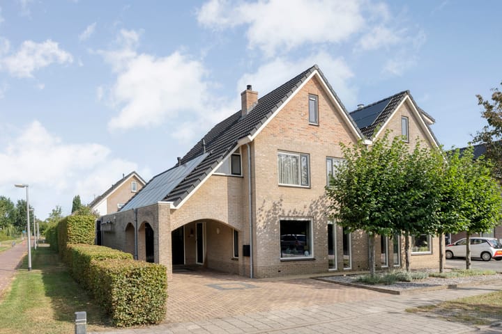 Foto van woning Zwartewaterland 8, Nieuwleusen