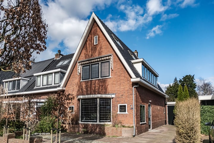 Zwarteweg 21 in Bennebroek