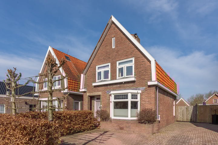 Zwartwatersweg 18 in Assen foto