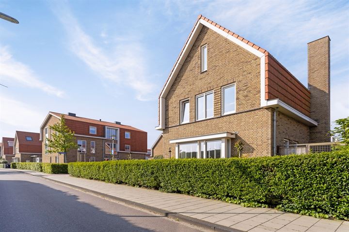 Zwedenstraat 21 in De Lier foto