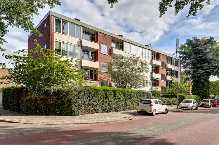 Zweringweg 278 in Enschede foto