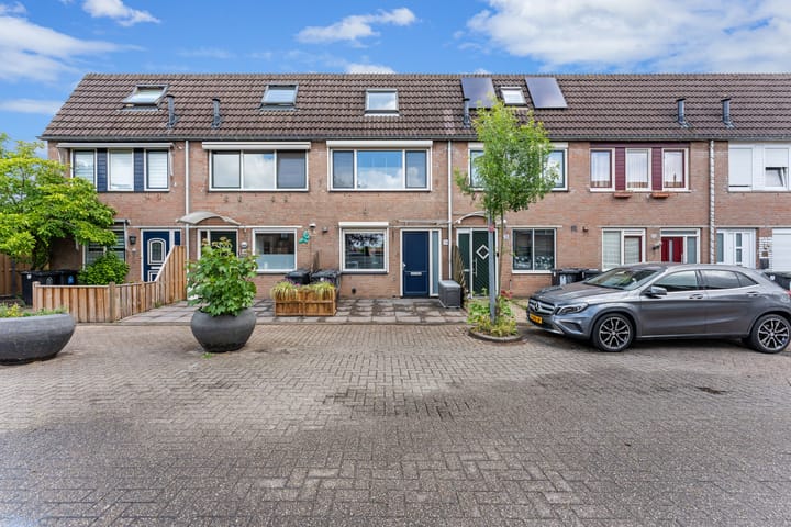 Zwijnsbergenweg 76 in Rotterdam foto