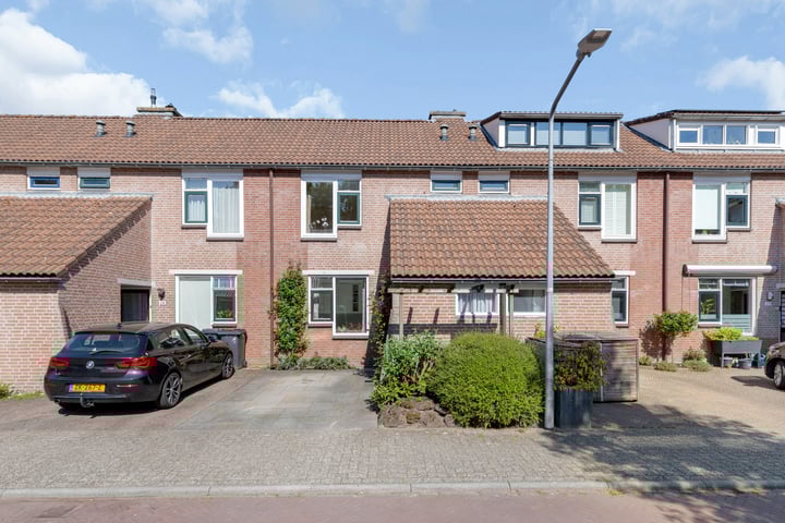 Zwinglilaan 26 in Hilversum
