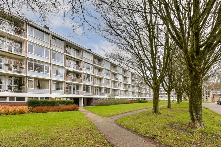 Zwingliweg 11 in Amstelveen foto